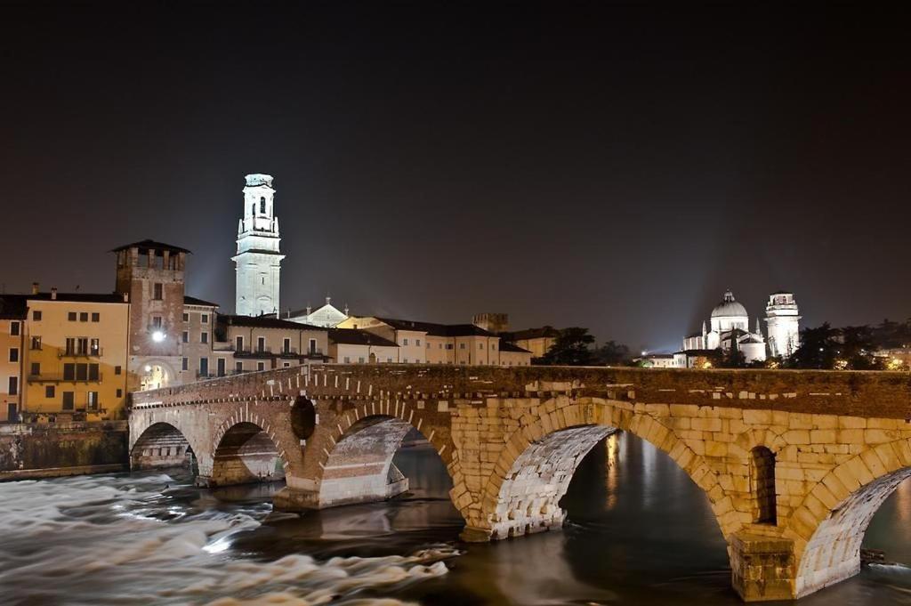 Residenza Cantore Verona Bagian luar foto